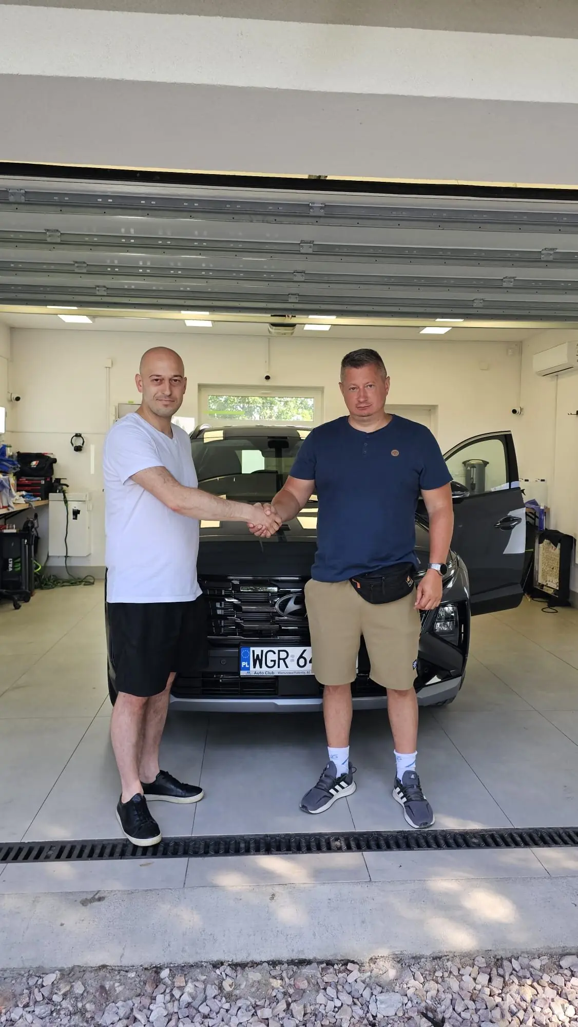 Klient Premium Protekt przy Hyundai Tucson po zabezpieczeniu PPF
