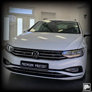 VW Passat [Zmiana Koloru] White Gloss