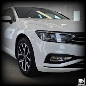 VW Passat [Zmiana Koloru] White Gloss