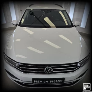 VW Passat [Zmiana Koloru] White Gloss